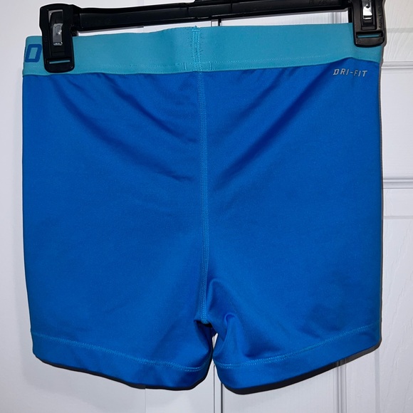 Blue Nike Pro shorts - Picture 2 of 3